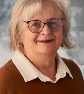 �ltal�nos iskolai t�rgyak tan�r