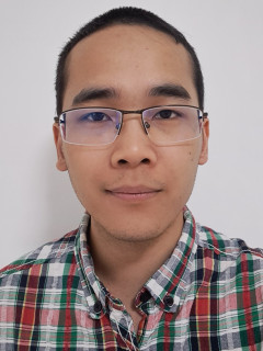  Matematika tan�r: Nguyen Thac Bach profilk�pe