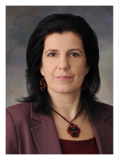  Angol mag�ntan�r: K. Nagyn� Pataki No�mi profilk�pe